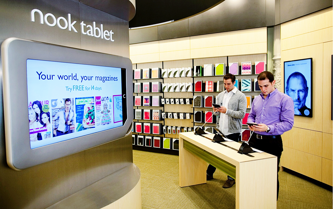 Barnes & Noble Digital Signage Nook Fixture